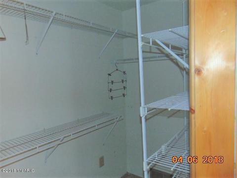 2091 E 108th St, Grant, MI 49327 photo 9