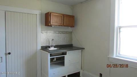 404 E Michigan St, Reading, MI 49274 photo 25