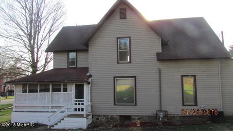 404 E Michigan St, Reading, MI 49274 photo 3