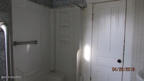 404 E Michigan St, Reading, MI 49274 photo 15
