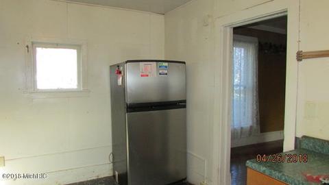 404 E Michigan St, Reading, MI 49274 photo 8