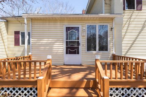 205 E Main St, Saranac, MI 48881 photo 5