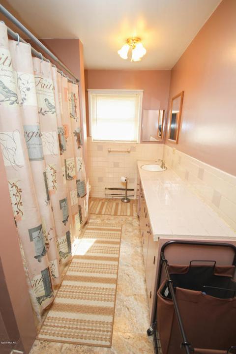 1111 Orchard Dr, Three Rivers, MI 49093 photo 17