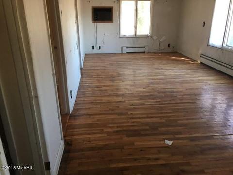 608 E Colby Rd, Stanton, MI 48888 photo 11