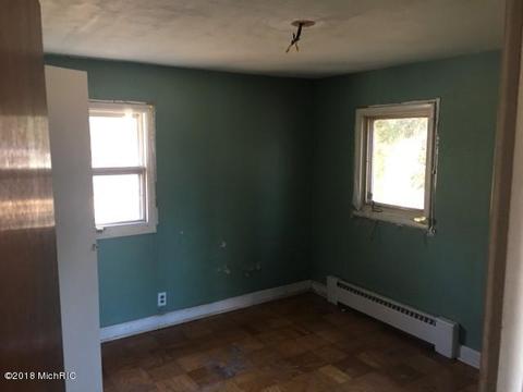 608 E Colby Rd, Stanton, MI 48888 photo 22