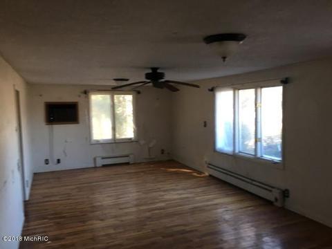608 E Colby Rd, Stanton, MI 48888 photo 12