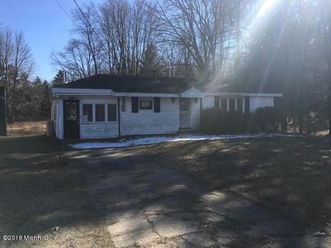 608 E Colby Rd, Stanton, MI 48888 photo 6