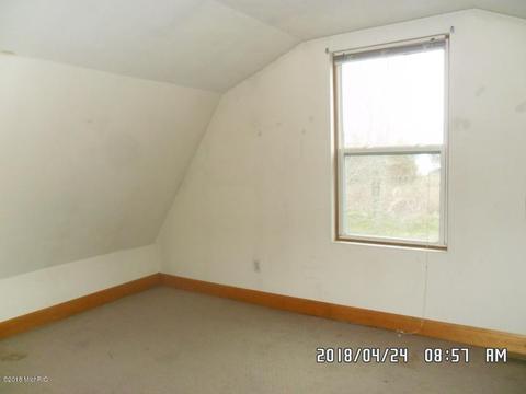 5809 Heritage Dr, Pullman, MI 49450 photo 9
