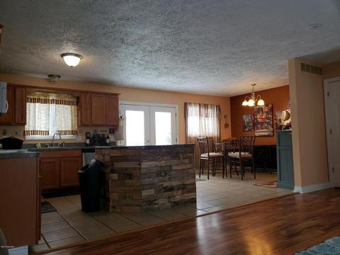 307 E Herbison Dr, Dewitt, MI 48820 photo 4