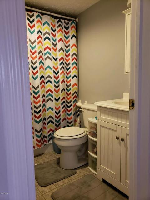 307 E Herbison Dr, Dewitt, MI 48820 photo 5