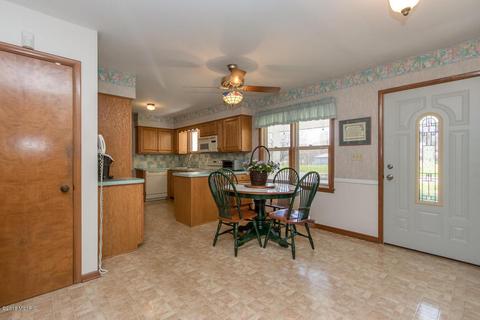9293 28th St SE, Ada, MI 49301 photo 6