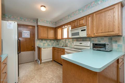 9293 28th St SE, Ada, MI 49301 photo 9