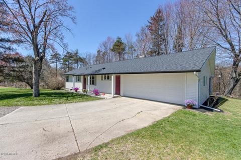 9293 28th St SE, Ada, MI 49301 photo 29