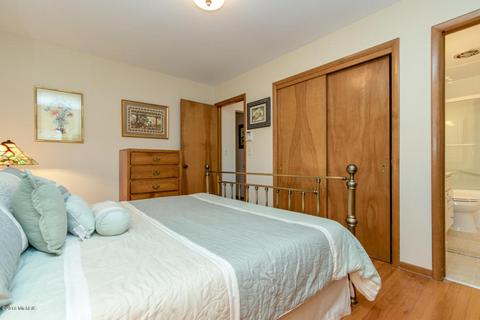 9293 28th St SE, Ada, MI 49301 photo 16