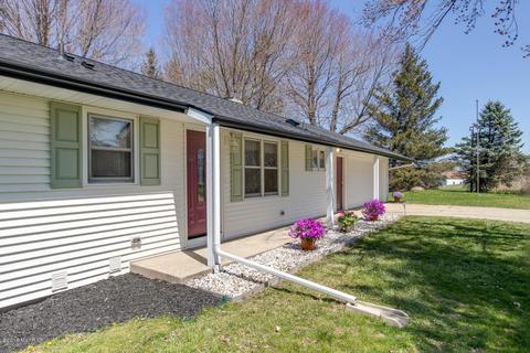 9293 28th St SE, Ada, MI 49301 photo 4