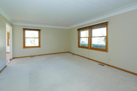 10770 E S Ave, Scotts, MI 49088 photo 4