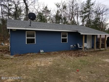 4103 E 40th St, Chase, MI 49623 photo 1