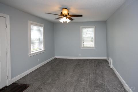 607 Oak St, Three Rivers, MI 49093 photo 17