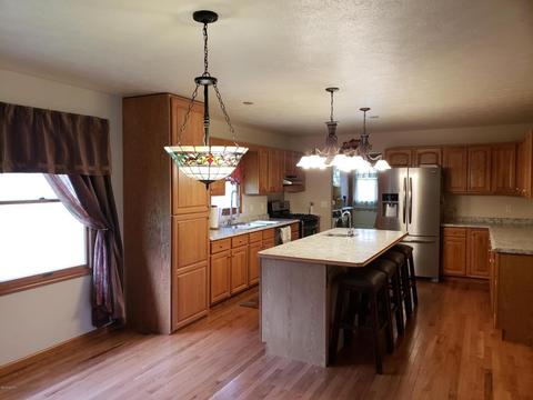 53784 Steven Ln, Three Rivers, MI 49093 photo 12