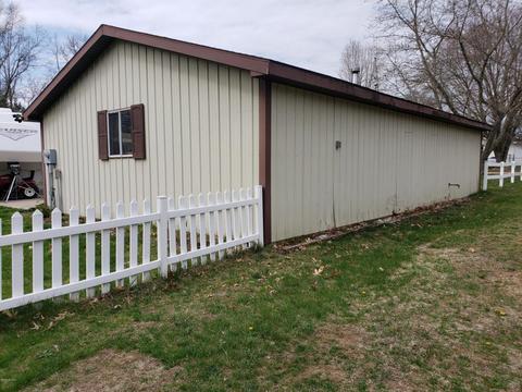 53784 Steven Ln, Three Rivers, MI 49093 photo 3