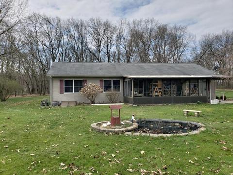 53784 Steven Ln, Three Rivers, MI 49093 photo 1