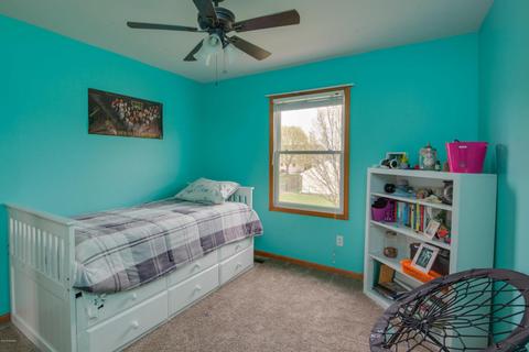 1052 S Apple Ct, Plainwell, MI 49080 photo 13