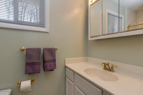 492 Adaway Ave SE, Ada, MI 49301 photo 17