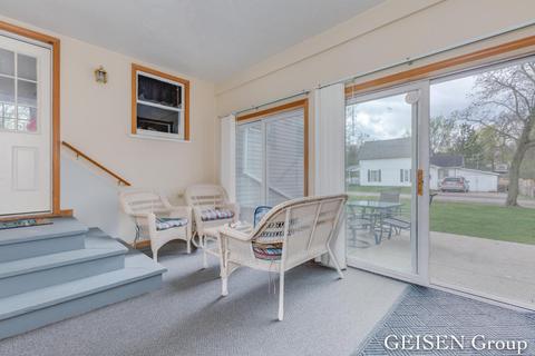 723 S Pleasant St, Belding, MI 48809 photo 16