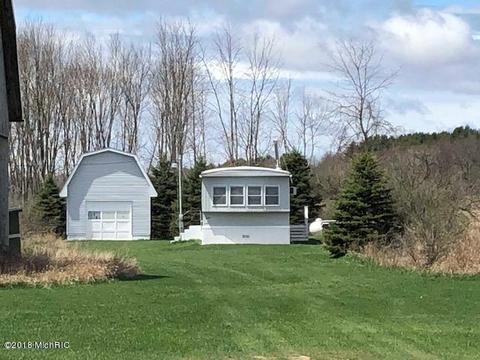 8145 20th Ave, Remus, MI 49340 photo 2