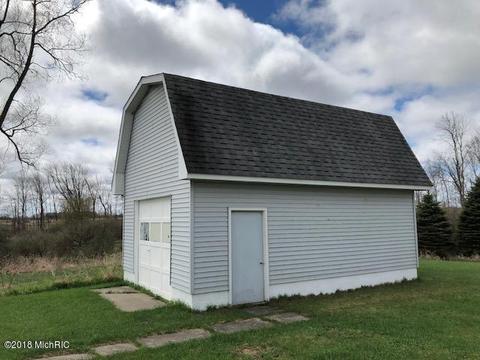 8145 20th Ave, Remus, MI 49340 photo 7