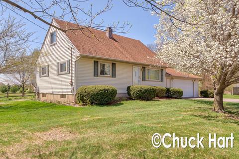 4152 Janet Dr, Dorr, MI 49323 photo 1