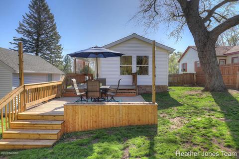 923 Water St, Belding, MI 48809 photo 22