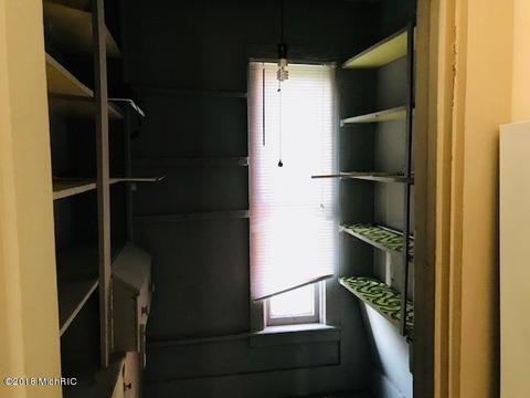 282 Third St, Manistee, MI 49660 photo 20