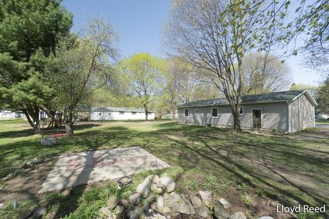 1135 Luther Ave, Belding, MI 48809 photo 25