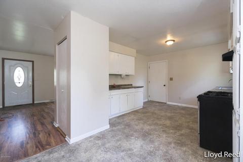 1135 Luther Ave, Belding, MI 48809 photo 4