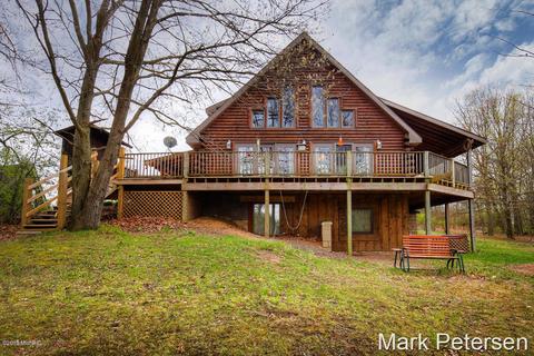 4039 Kenneth Webb Dr, Stanton, MI 48888 photo 1