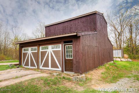 4039 Kenneth Webb Dr, Stanton, MI 48888 photo 36