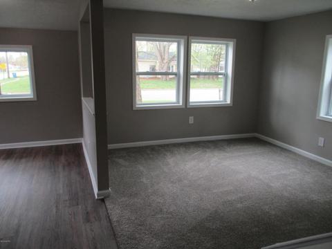 351 E Morrell St, Otsego, MI 49078 photo 9