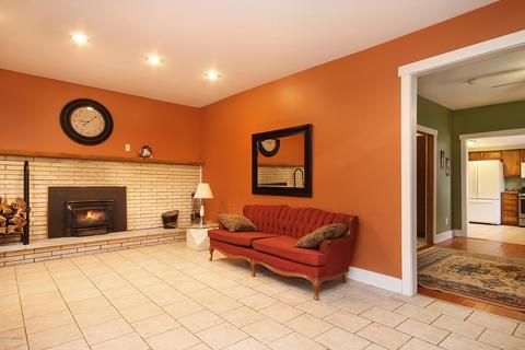839 E Wilcox Ave, White Cloud, MI 49349 photo 6