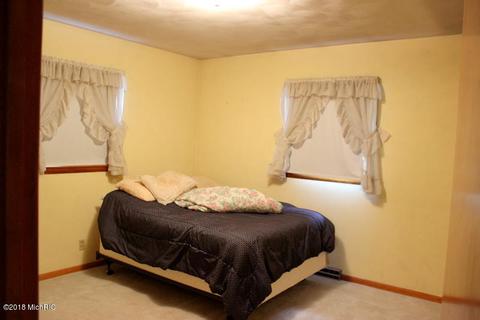 13240 E Territorial Rd, Waldron, MI 49288 photo 11