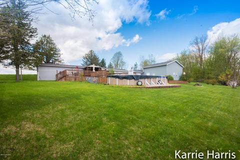 7726 Eldred Dr, Crystal, MI 48818 photo 4