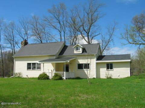 8634 Struble Rd, Jerome, MI 49249 photo 2