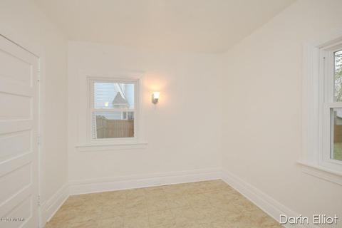 322 E Washington St, Belding, MI 48809 photo 14