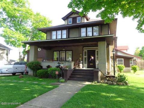 207 W Front St, Buchanan, MI 49107 photo 1