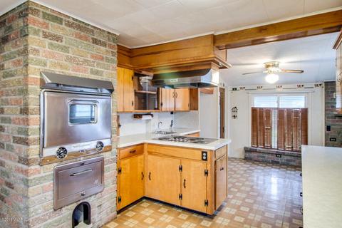18621 Centennial Rd, Marshall, MI 49068 photo 3