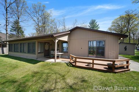 6474 E Carrigan Dr, Newaygo, MI 49337 photo 7