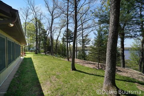 6474 E Carrigan Dr, Newaygo, MI 49337 photo 8