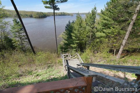 6474 E Carrigan Dr, Newaygo, MI 49337 photo 10
