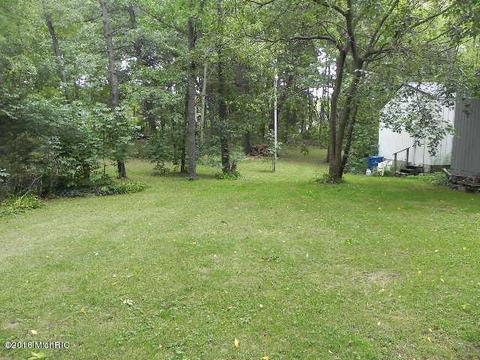 2577 Bluff Dr, Reading, MI 49274 photo 6