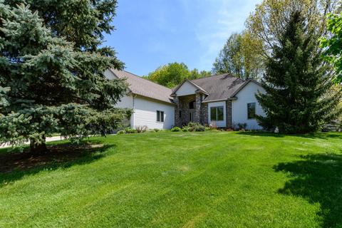 234 Deer Run Blvd, Plainwell, MI 49080 photo 3